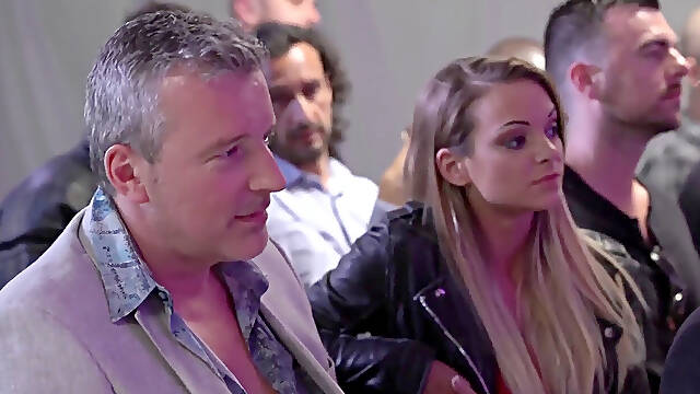 Pulla Anal, Gangbang Ute